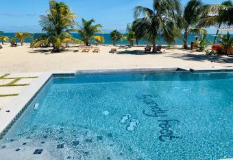 Sandy Feet Beach Resort has Balcony rooms