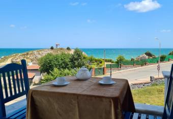 Sword hotel allows 18 year olds to book a room