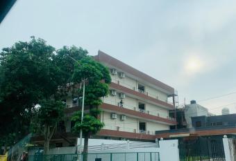 DNV RESIDENCY has Balcony rooms