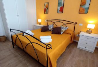 Divina Cuspide has Balcony rooms