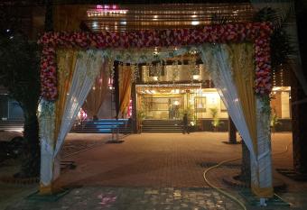 Hotel Endora has Balcony rooms