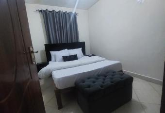 KERRY SAFARI S has Smoking/Balcony rooms