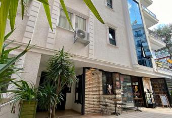 sent  rk vip apart has Balcony rooms