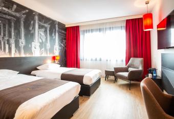 Bastion Hotel Nijmegen allows 18 year olds to book a room