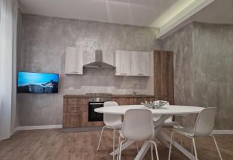 City Center Apartment has Balcony rooms