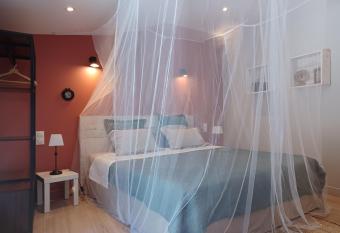 Shanti Home allows 18 year olds to book a room