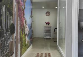 Casa Mej  as, excelente localizaci  n, cerca de los principales puntos tur  sticos de Antequera has Balcony rooms