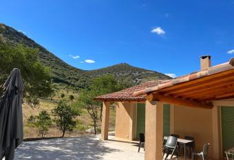 Mas des Anges has Balcony rooms