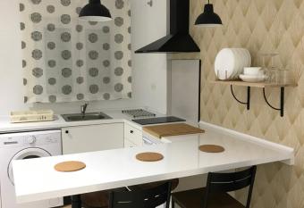 Trasariz Suites 2 has Balcony rooms