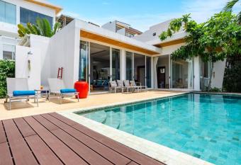 Lovely 2 Bedroom Pool Villa - KBR3 has Balcony rooms