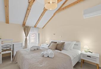 Apartman   u  i   has Balcony rooms