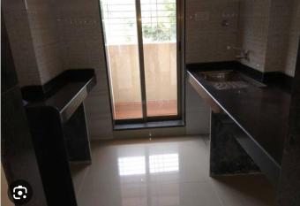 Sunrise Apartments has Balcony rooms