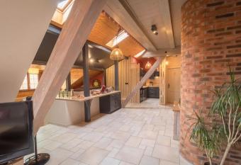 Logement 1    6 personnes avec Sauna has Balcony rooms