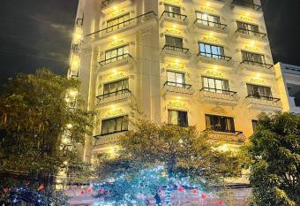 DOMINIC HOTEL has Balcony rooms