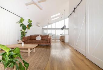 Surfleet Serenity has Balcony rooms