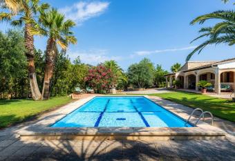 Finca Son Sureda has Balcony rooms
