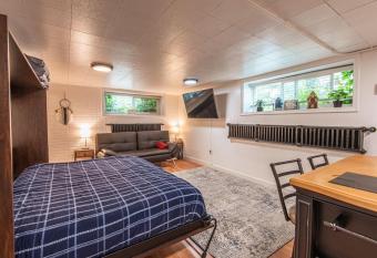 Compact Convenience Studio Bsmt Apartment allows 18 year olds to book a room