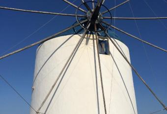 Windmill Villas has Balcony rooms