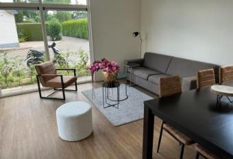 Luxe vakantievilla in Voorthuizen has Balcony rooms