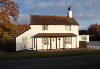 Rose Cottage Bed & Breakfast allows 18 year olds to book a room