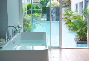 D ECO Resort Pattaya has Balcony rooms