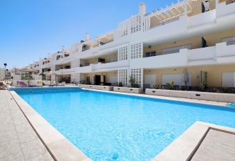 Royal Cabanas Beach 145 has Balcony rooms