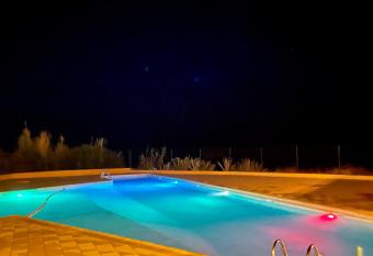 Studio les pieds dans l   eau has Balcony rooms