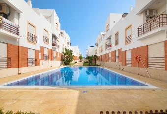 Quinta Gomeira 59 has Balcony rooms