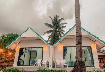 Mook tawan Beach house has Balcony rooms