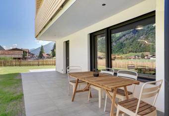 Stackler54 - mit Garten has Balcony rooms