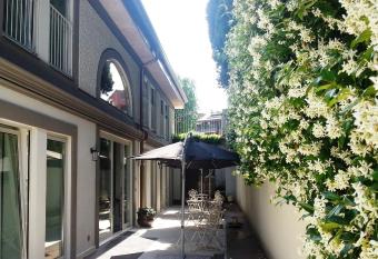 Corte Merighi Charming Rooms allows 18 year olds to book a room