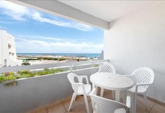 Joli Studio Cabine 1  re ligne avec parking priv   has Balcony rooms