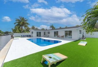 (null) has Balcony rooms