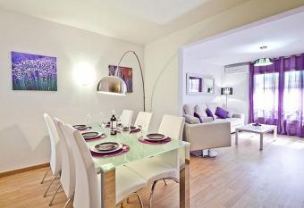 Lavander has Balcony rooms