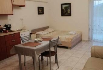 Gallery Suites   Athina   has Balcony rooms