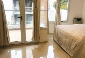 Depto amplio y luminoso has Balcony rooms
