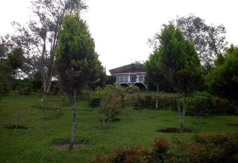Casa de campo Rionegro has Balcony rooms