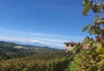 Casa Vacanza Dany House allows 18 year olds to book a room