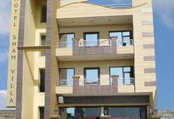 Hotel Sham Villa has Balcony rooms