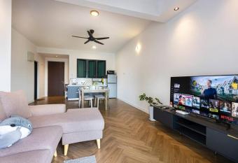 Seaview Karpal Singh Drive Condo has Balcony rooms