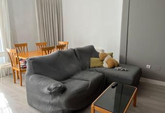 Piso c  ntrico has Balcony rooms