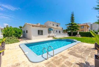 HE Villa Zenia has Balcony rooms