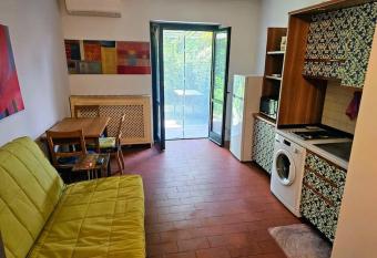 Il Gelsomino monolocale con giardino has Balcony rooms