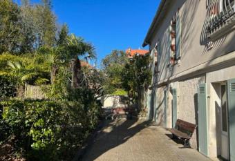 Jolie T3 dans une belle maison bourgeoise chene has Balcony rooms