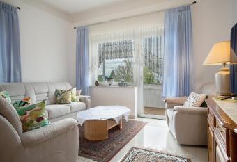 Thaicenter Bodensee 2 has Balcony rooms