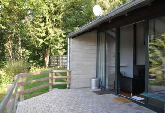 vakantieverblijf Coo-sy allows 18 year olds to book a room