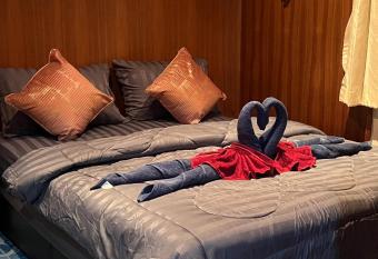 SK Hometel Samui Airport has Balcony rooms