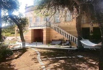 1894 Neoclassical villa by Ernst Ziller has Balcony rooms