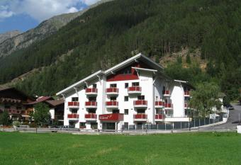 Hotel Garni Bergheim has Balcony rooms