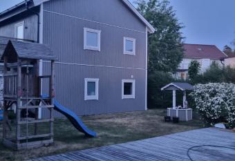 Villa Elme has Balcony rooms